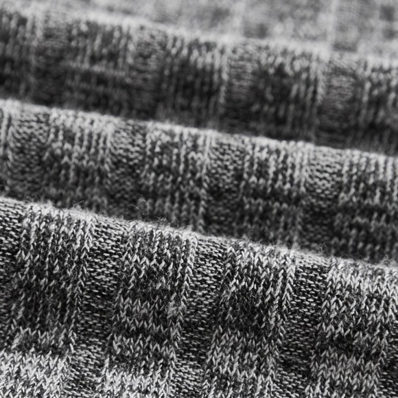 5/20$ Cold Shoulder Rib Knit Crop Long Sleeve Tee - Picture 4 of 4